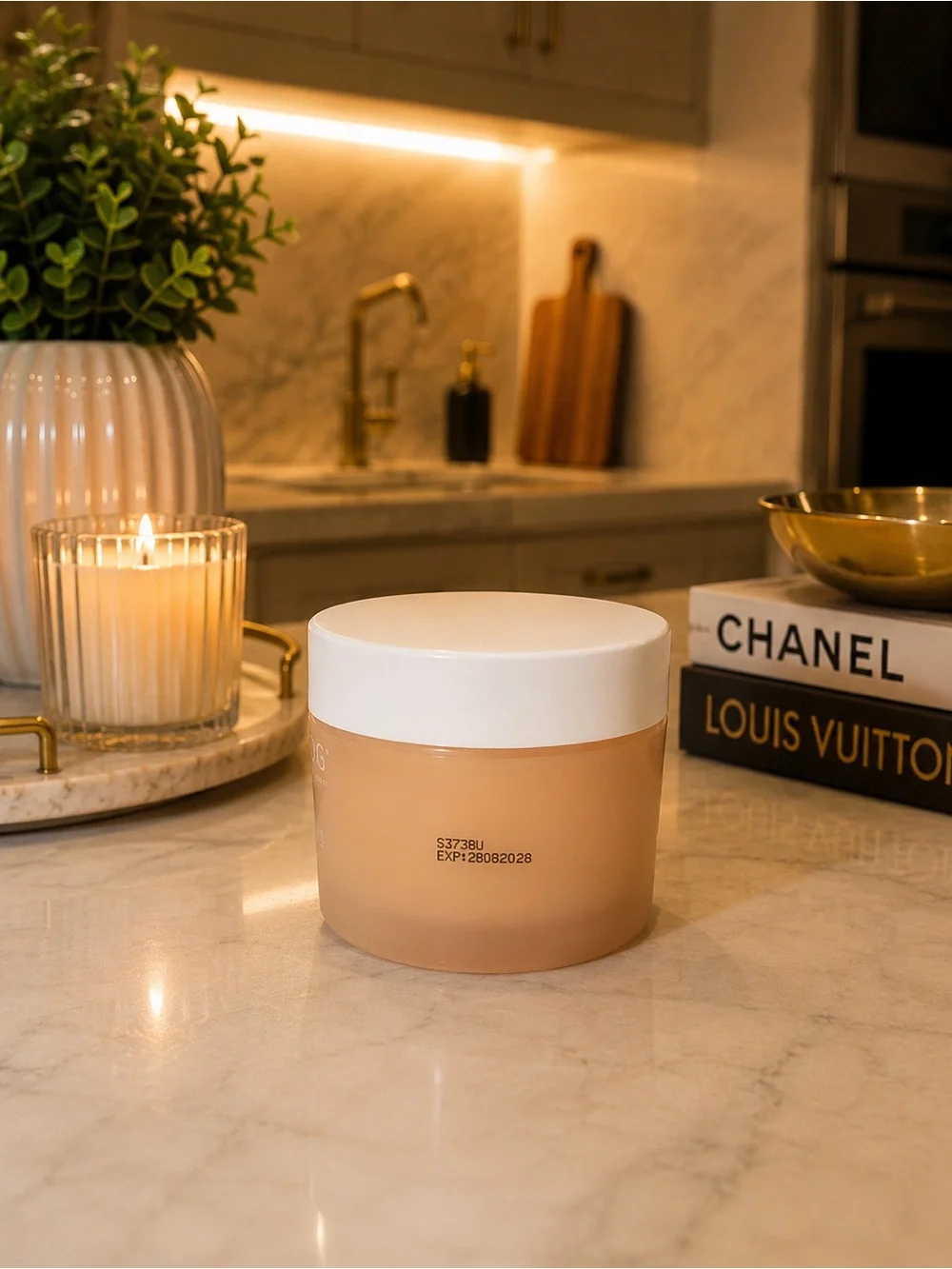 SAND + FOG Vanilla Musk Body Scrub — Cream